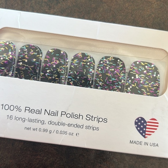 Color street nail polish strips ready set confetti black silver purple - Picture 2 of 3